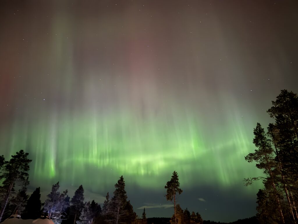Aurora Boreale: quando la meraviglia arriva dopo la paura 4 psicoterapiarogersiana